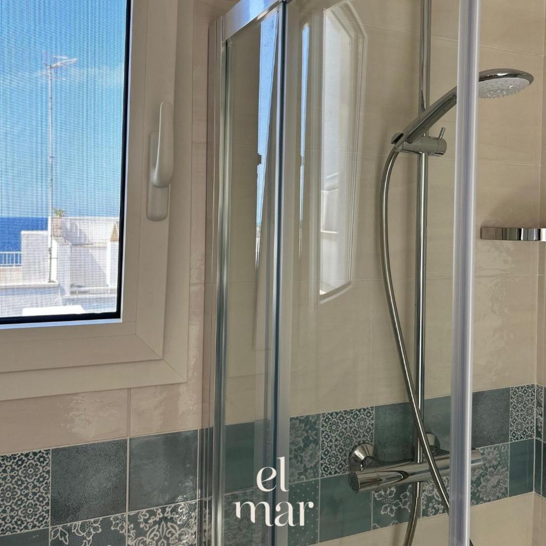 Апартаменты El-Mar Locazione Turistica House With Exclusive Terrace Полиньяно-а-Маре Экстерьер фото